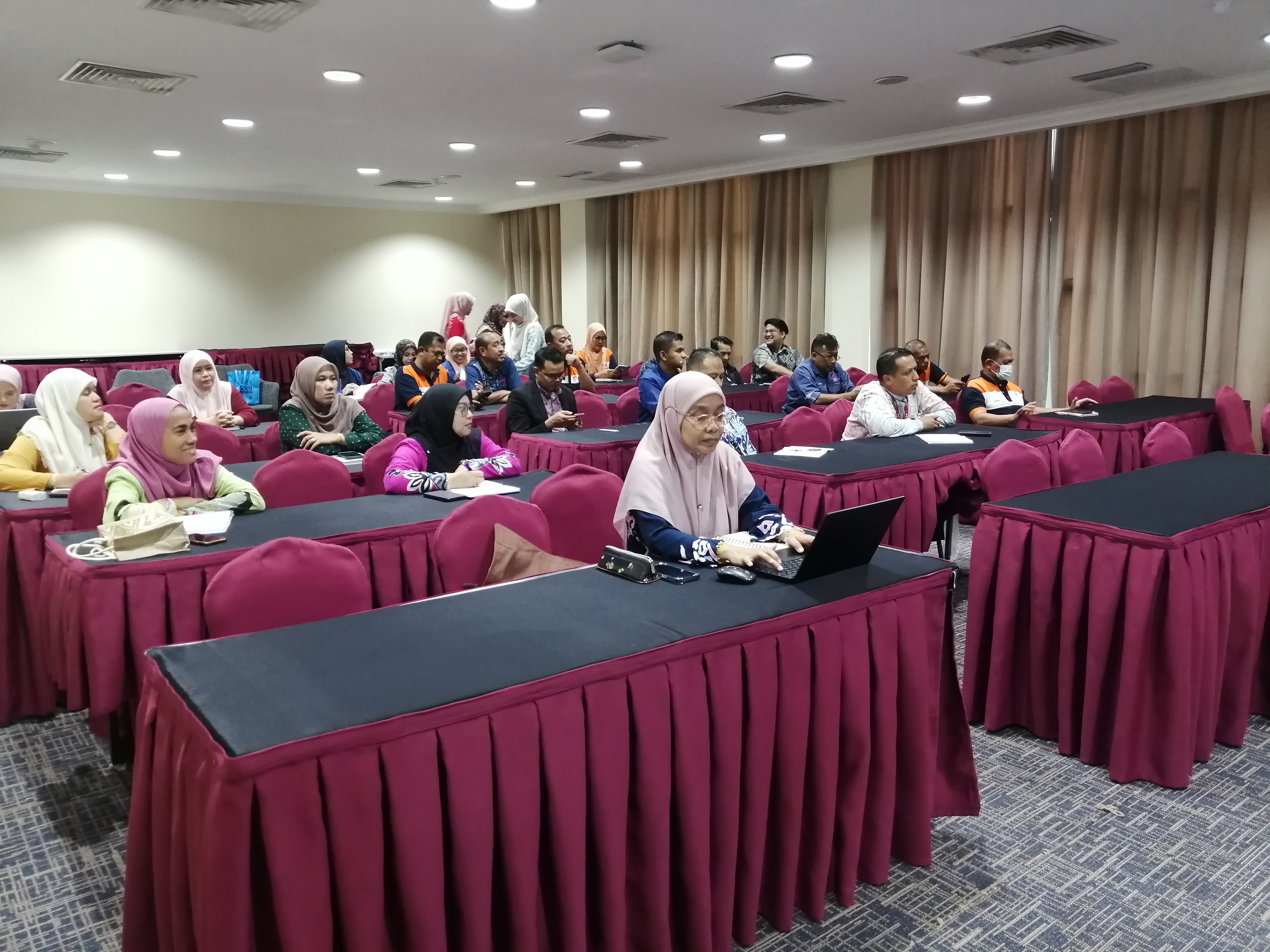 ORANG KETIGA DALAM UNDANG-UNDANG JENAYAH SYARIAH